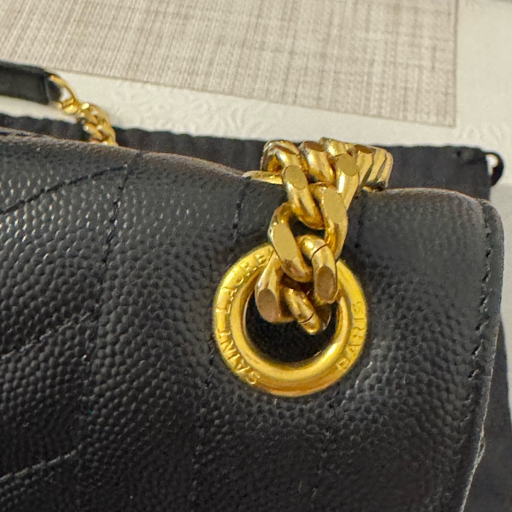 Yves Saint Laurent Paris Caviar leather Envelope bag - Picture 3 of 16